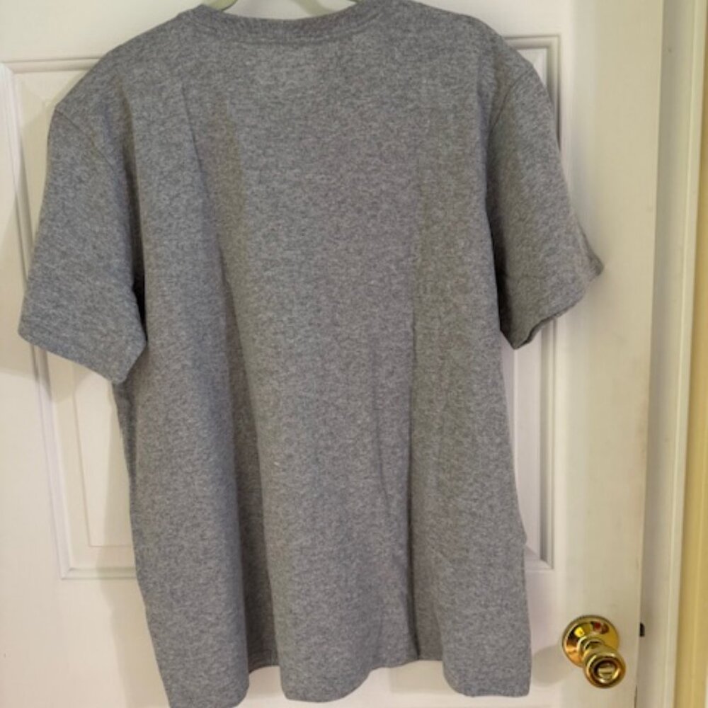 Carhartt Women's Loose Fit Heavyweight Short-Sleeve Pocket T-Shirt - Picture 5 of 5